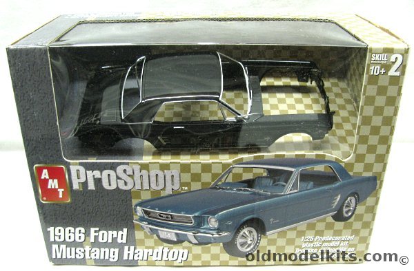 AMT 1/25 1966 Ford Mustang Coupe 'Pro Shop'- Completely Factory Painted, 31857 plastic model kit